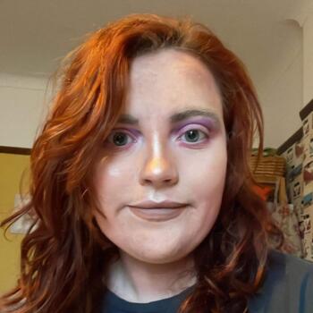 Babysitter in Glasgow: Megan
