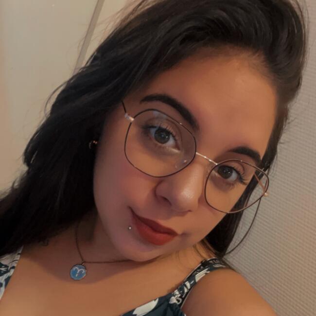 Job de garde d'enfants à Argentan: Rose