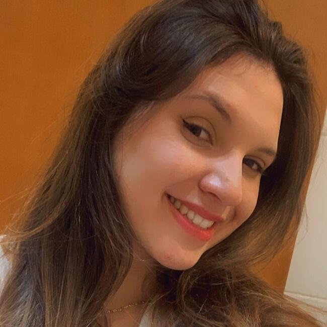 Babysitter in Ribeirão Preto: Giovana