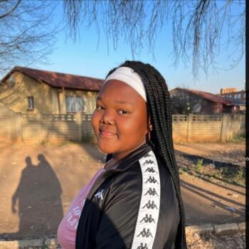 Babysitter in Sebokeng: Zandile