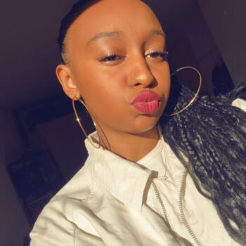 Babysitter in Bagneux: Hawa