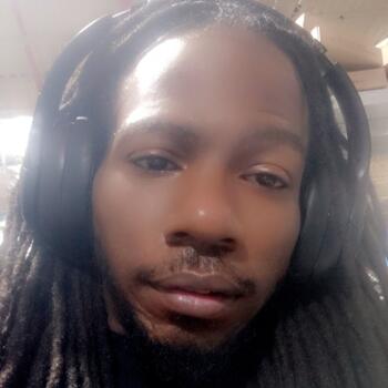 Babysitting job in Houston: babysitting job Jarrick