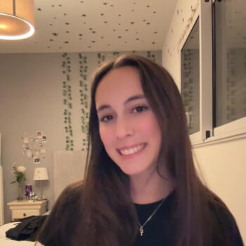 Babysitter in Fonsorbes: Laly