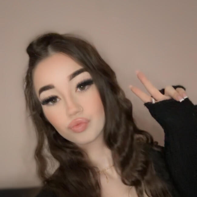 Babysitter in Cires-lès-Mello: Licia