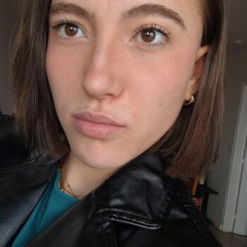 Nanny in Reims: Léna