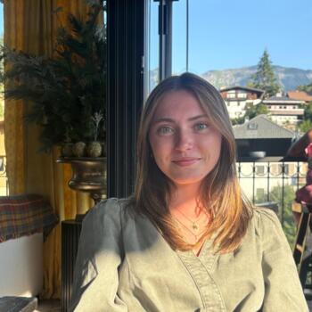 Babysitter in Sainte-Foy-lès-Lyon: Colombe