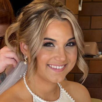 Babysitter in Cairns: Kristyleigh