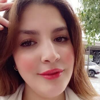 Nanny in Clichy: Salma