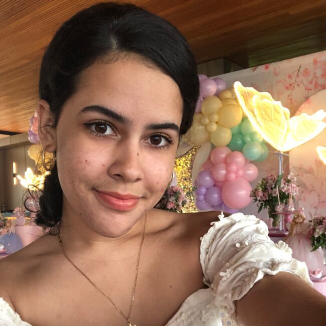 Babá em São José (São José): Lia