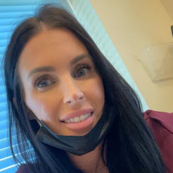 Babysitting job in Bakersfield: babysitting job Kelly