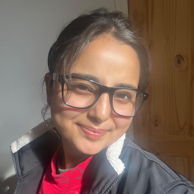 Babysitter in Northampton: RACHI