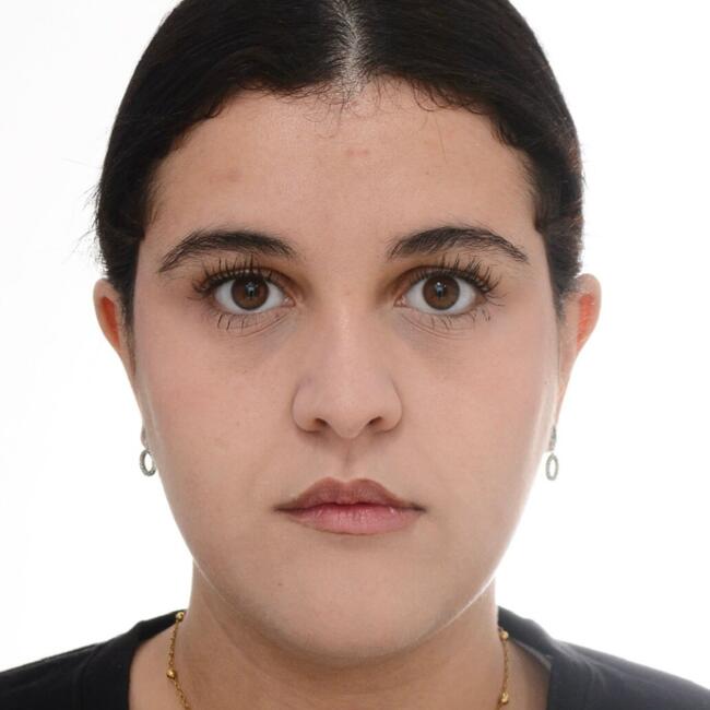 Baby-sitter à Sotteville-lès-Rouen: Amina
