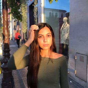 Babysitter in Nice: Mariana