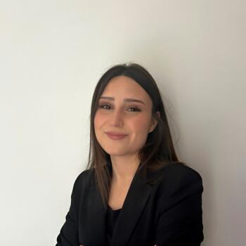 Babysitter in Saint-Germain-en-Laye: Manon