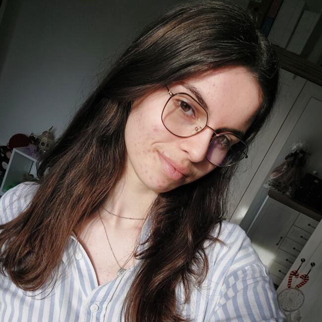 Babysitter in Marines: Cathie