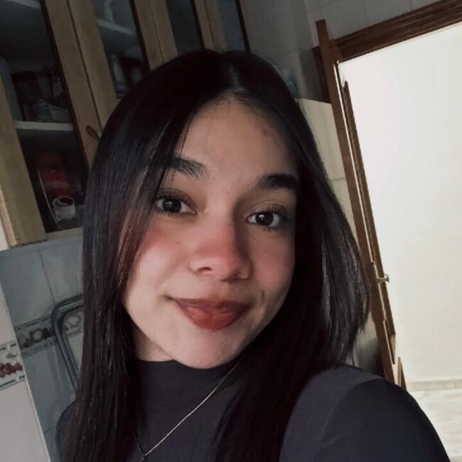 Babysitter in Murcia: Isabella