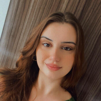 Babysitter in Blumenau: Thalissa