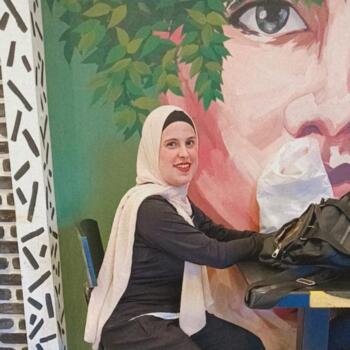 جليسة أطفال الإسكندرية: Laila