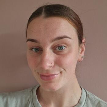 Babysitter in Kelty: Charlotte