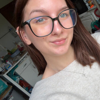 Baby-sitter Le Rheu: Laurine