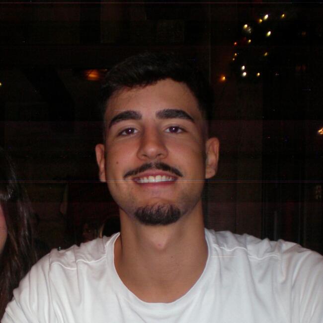 Babysitter in Sintra: Tomás