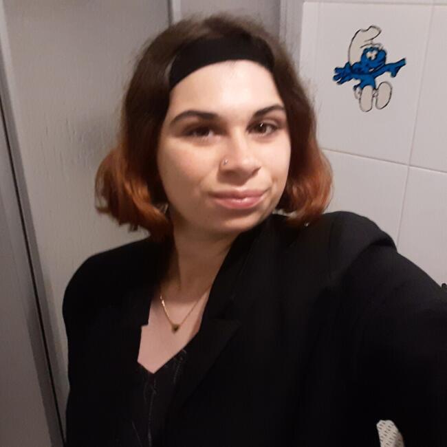Babysitter in Hilsprich: Mélissa