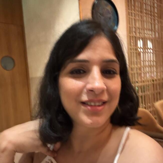 गुरुग्राम में बेबीसिटिंग की नौकरी: Aastha
