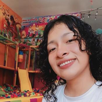 Niñera en San Juan de Lurigancho: Aracel'y