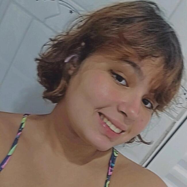 Babysitter in Senador Vasconcelos: Caroline