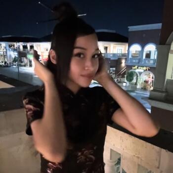 Babysitter στην περιοχή North Las Vegas: Angelina