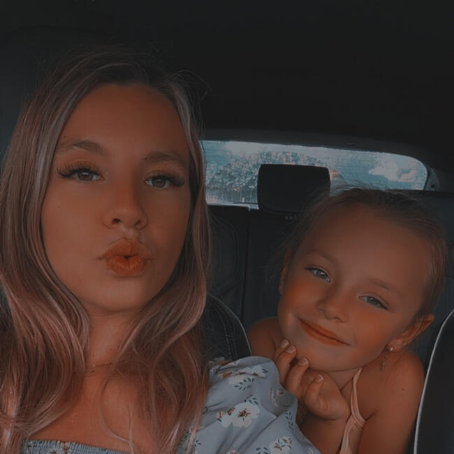 Job de garde d'enfants à Oudenaarde: Nina