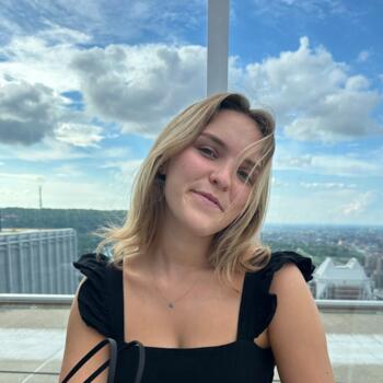 Babysitter Oxford: Delaney