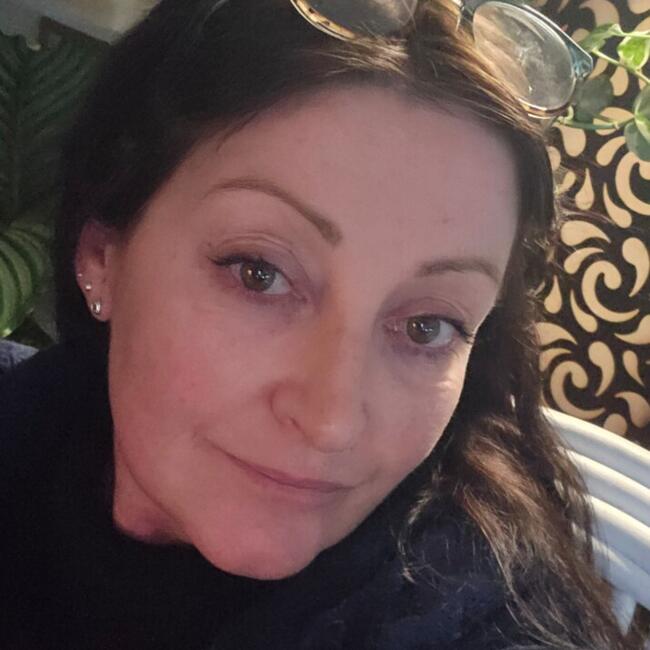 Babysitter in Central Coast: Reschelle