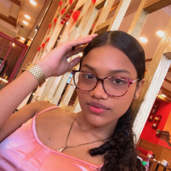 Babysitter in Pacora: Evelyn.