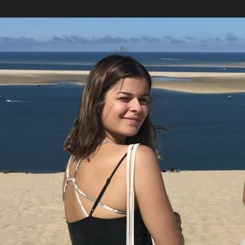 Baby-sitter in Saint-Jacques-de-la-Lande: Marion