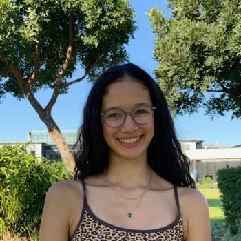 Babysitter in Cape Town: Ayla