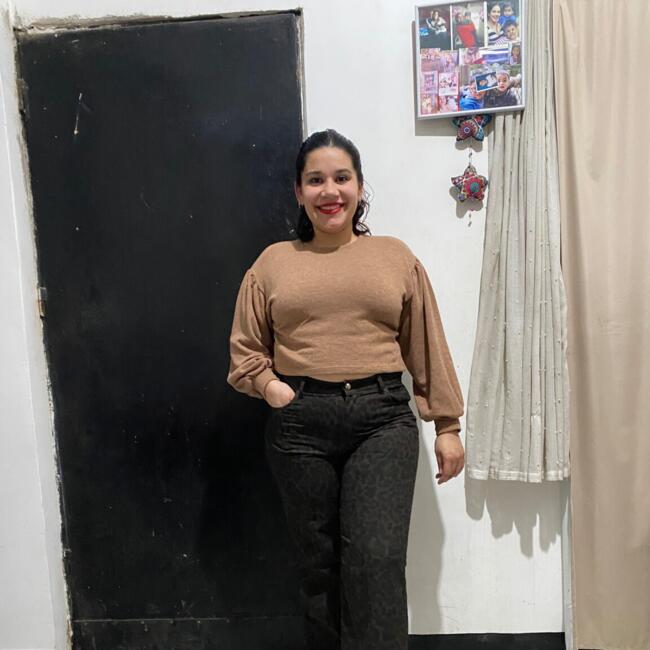 Babysitter in Pilar: Evelyn