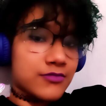 Babá em São João de Meriti: Letícia
