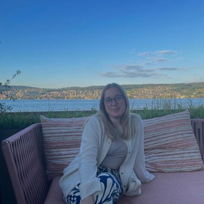 Babysitter a Schlieren: Tatjana