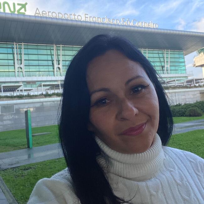 Babysitter em Maia: Andrea