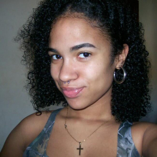 Babysitter in Costa da Caparica: Débora