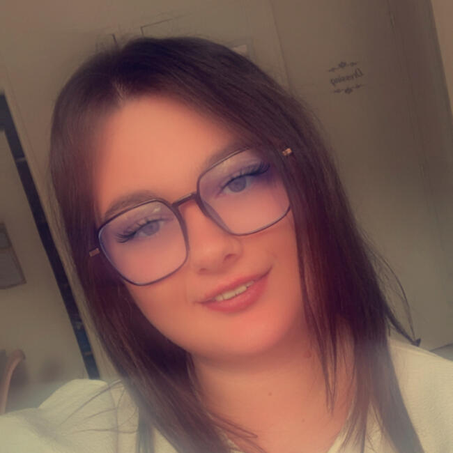 Babysitter in Bourges: Amelie