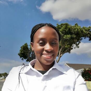 Babysitter in Cape Town: Faith Butao