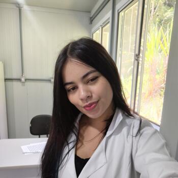 Babysitter Nova Friburgo: Ellen