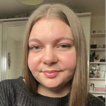 Baby-sitter Junglinster: Lara
