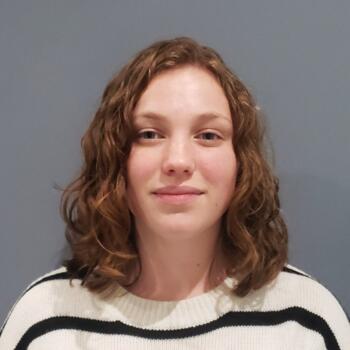 Babysitter στην περιοχή Sotteville-lès-Rouen: Elea