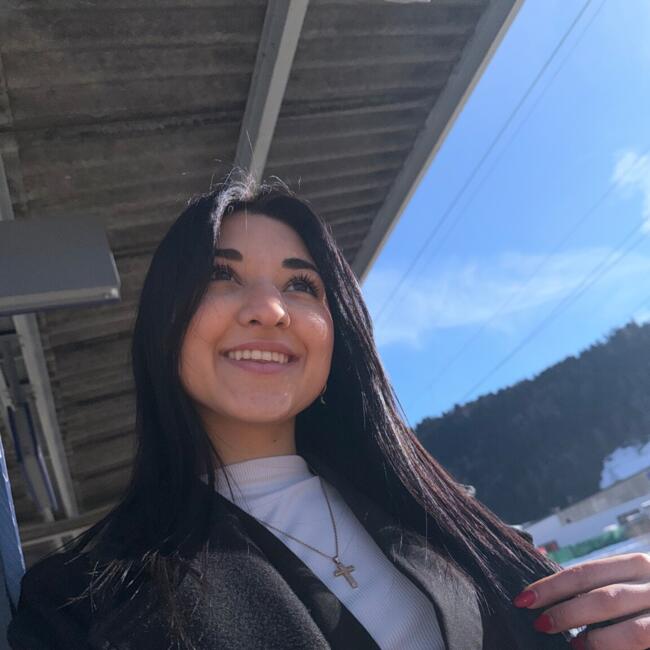 Babysitter in Hatting: Joice