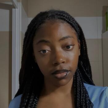 Canguro en Salamanca: Leticia