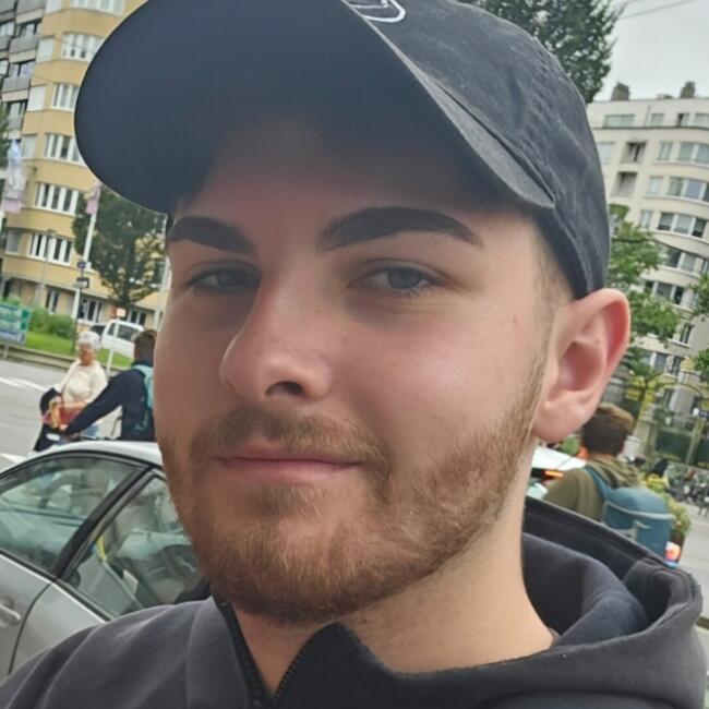 Babysitter in Enghien: Morgan