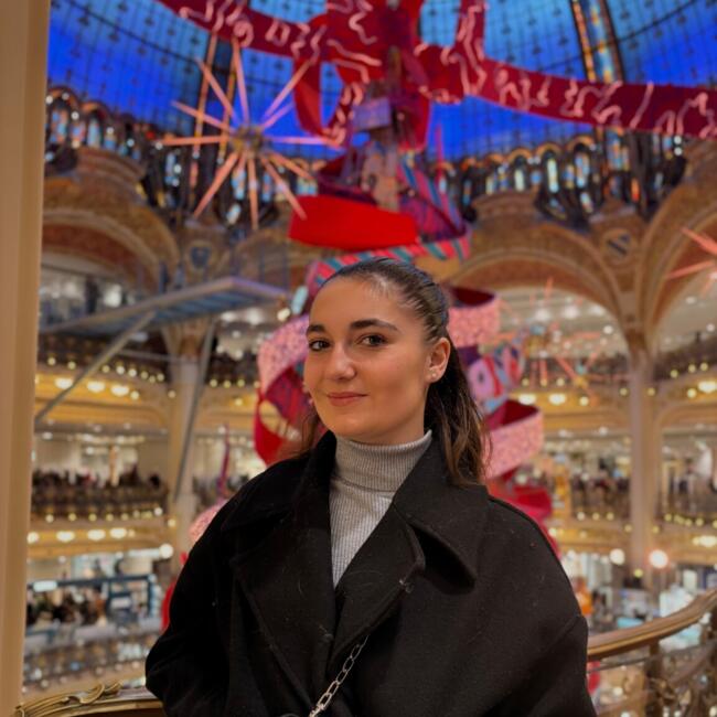 Babysitter in Jodoigne: Marie